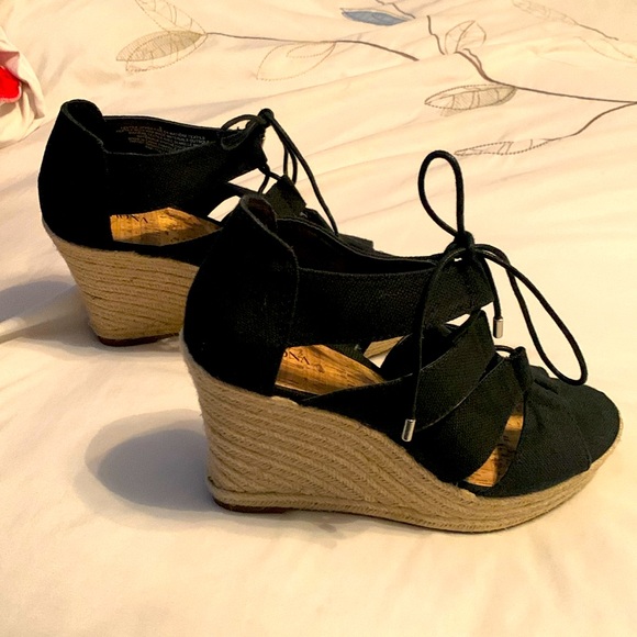 Espadrille Black Lace-Up Ankle Strap Wedge Sandals with Open-Toe Design Size 9 - Picture 1 of 7